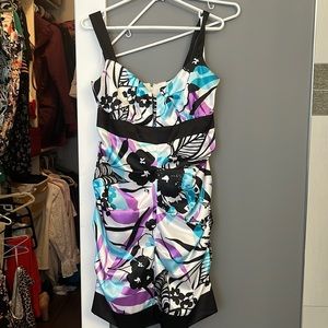 Le Chateau cocktail dress, fits small!!